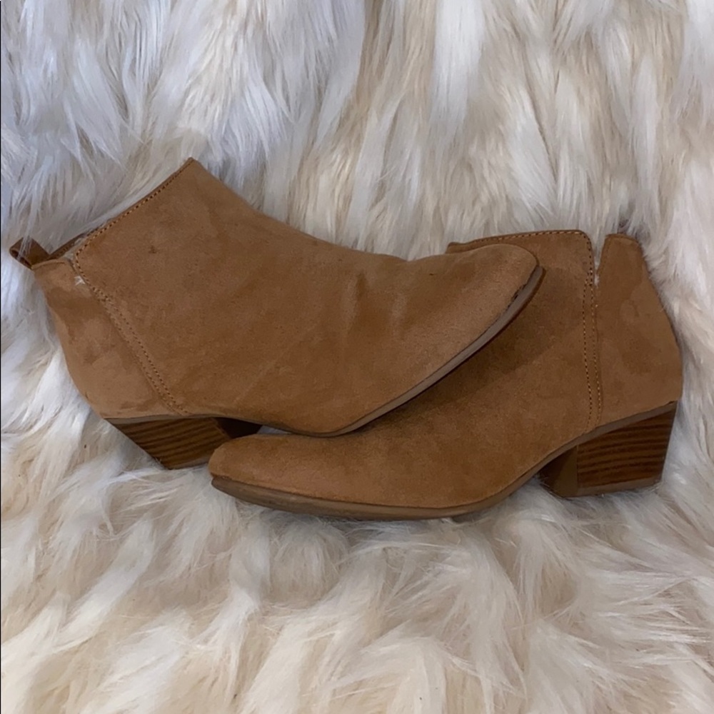 Suede/faux fur ankle booties